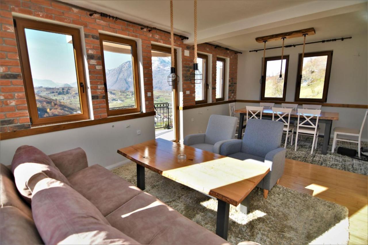 1060 Meet Eat Hike & Tour Villa Plav Exterior photo